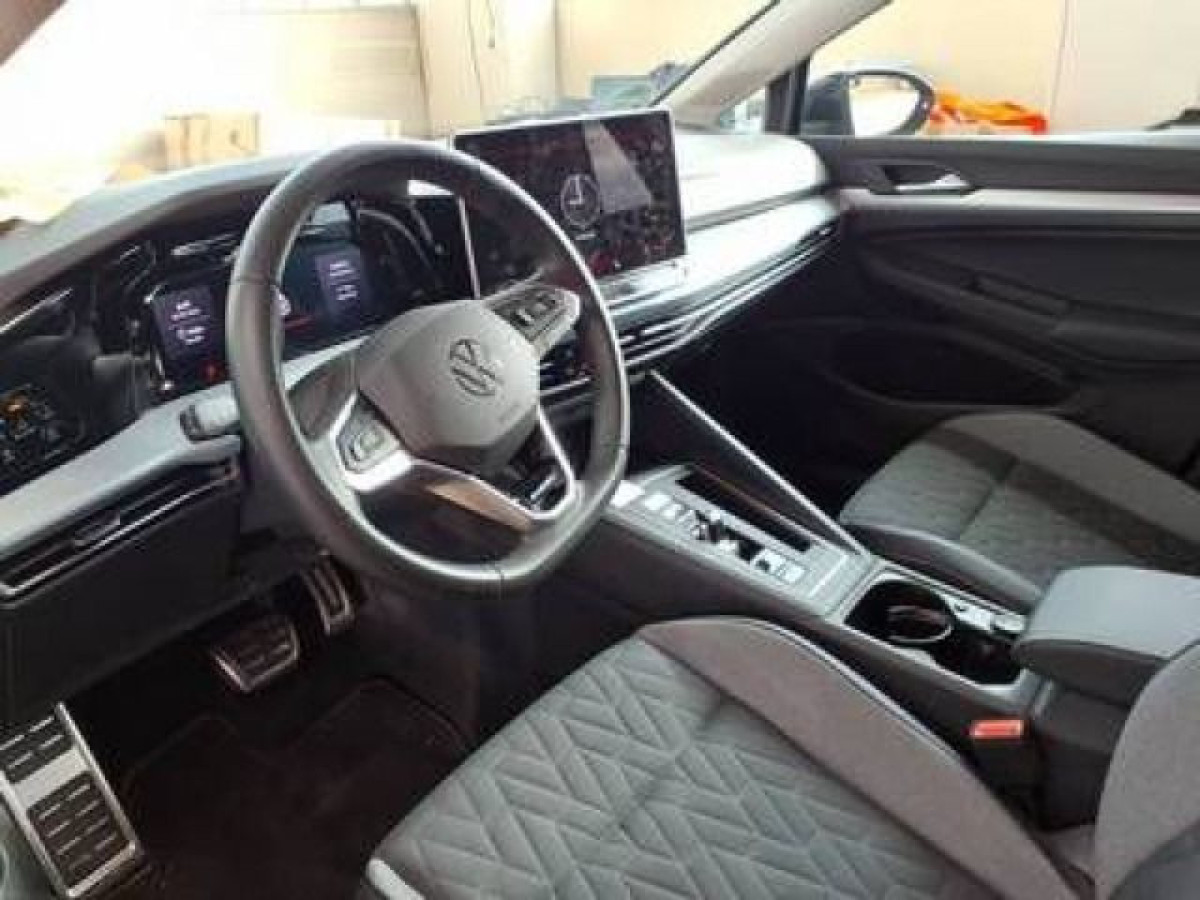 Thumb 3: Volkswagen Golf 1.5 eTSI DSG ENERGY AHK NAVI KAMERA LED+
