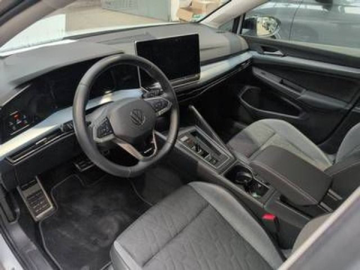 Thumb 3: Volkswagen Golf 1.5 eTSI DSG ENERGY AHK NAVI KAMERA LED+