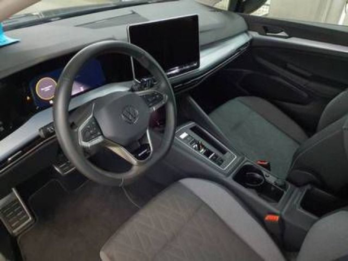 Thumb 3: Volkswagen Golf 1.5 eTSI DSG ENERGY AHK NAVI KAMERA SITZHZG