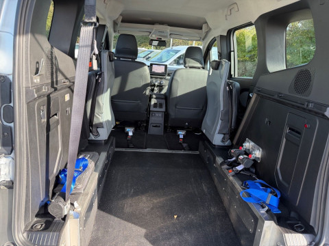 Ansicht 14 - Gebrauchtwagen Fahrzeug, Modell Townstar der Marke Nissan von Verkäufer Autohaus Siegner KG
