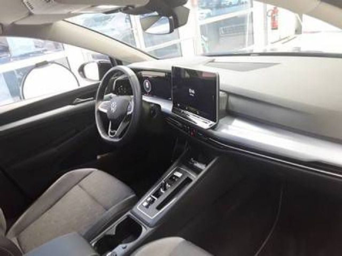 Thumb 3: Volkswagen Golf 2.0 TDI DSG ENERGY AHK KAMERA NAVI LED+
