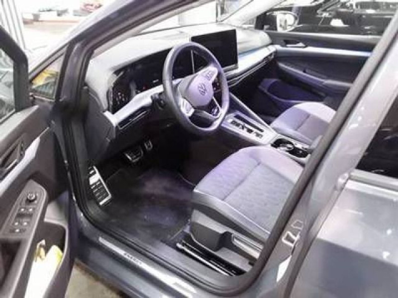 Bild 3: Volkswagen Golf 1.5 eTSI DSG ENERGY KAMERA NAVI AHK IQ.LIGHT