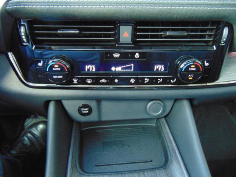 Ansicht 18 - Neuwagen Fahrzeug, Modell Qashqai der Marke Nissan von Verkäufer Autohaus Kohlmann GmbH & Co. KG