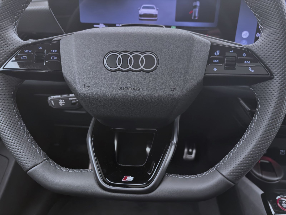 Thumb 12: Audi A6 Sportback e-tron performance 270 kW AHK HuD 360°