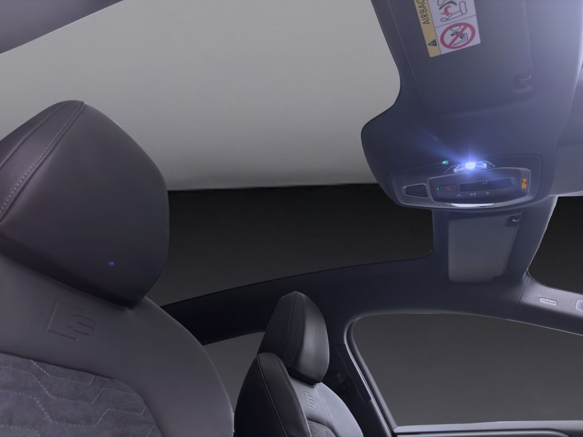 Thumb 17: Audi A6 Sportback e-tron performance 270 kW AHK HuD 360°