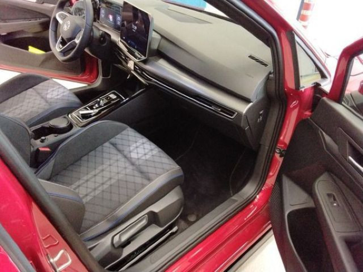 Thumb 3: Volkswagen Golf Variant 2.0 TDI DSG R-LINE AHK KAMERA NAVI SITZHZG