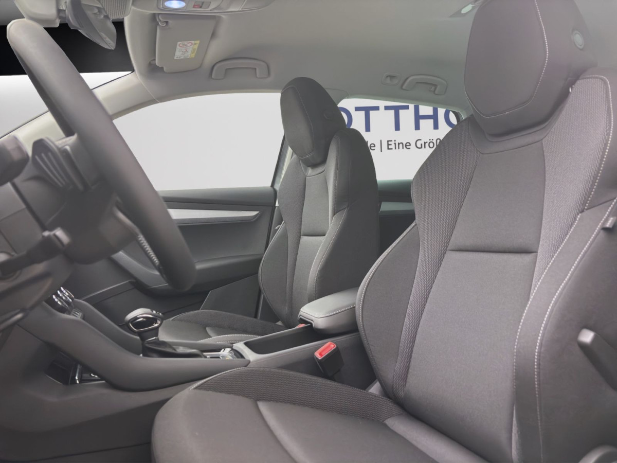 Thumb 9: Škoda KAROQ BALANCE 4X4 AHK NAV KAM ACC ASSISTENZ+ WINTER+