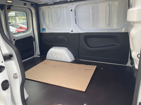 Ansicht 12 - Neuwagen Fahrzeug, Modell Primastar der Marke Nissan von Verkäufer Autohaus Lienesch GmbH & Co.KG