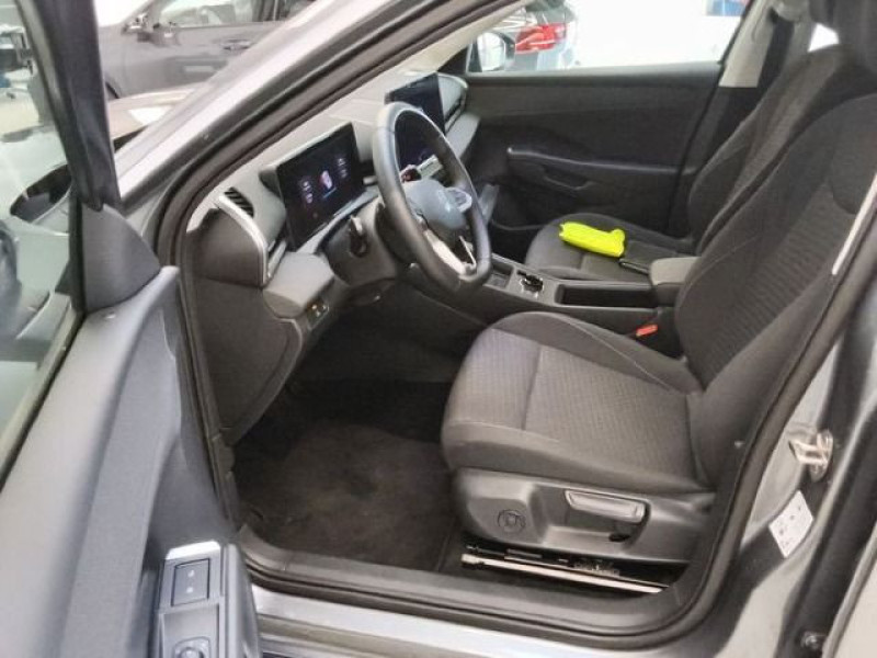 Bild 3: Volkswagen T-Roc 1.5 eTSI DSG LIFE PANO NAVI KAMERA SITZHZG