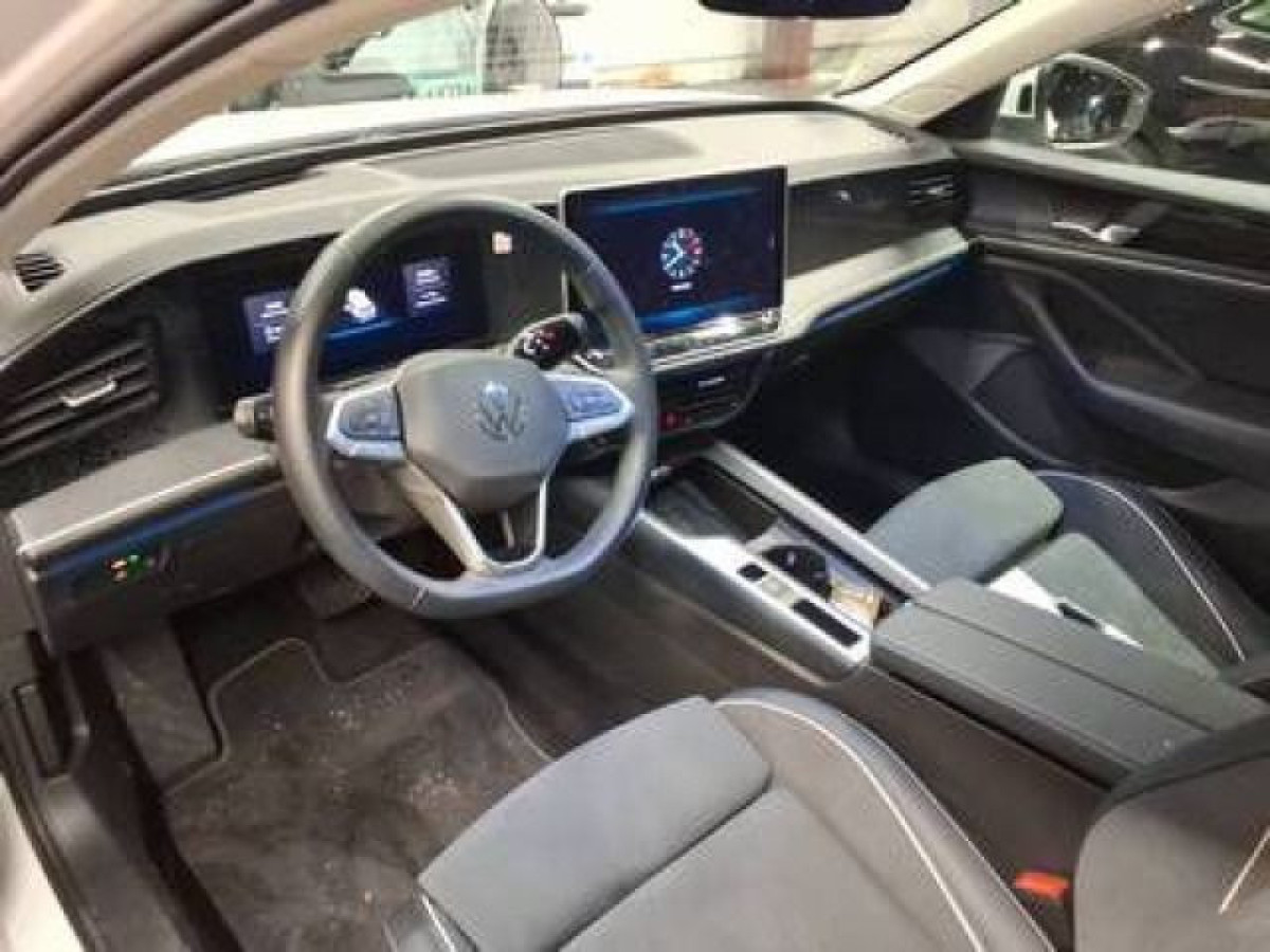 Thumb 3: Volkswagen Passat Variant 1.5 TSI eHybrid DSG BUSINESS AHK NAVI KAMERA HuD