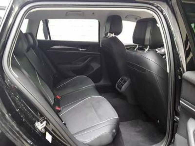Bild 4: Volkswagen Passat Variant 1.5 TSI eHybrid DSG BUSINESS AHK NAVI KAMERA HuD