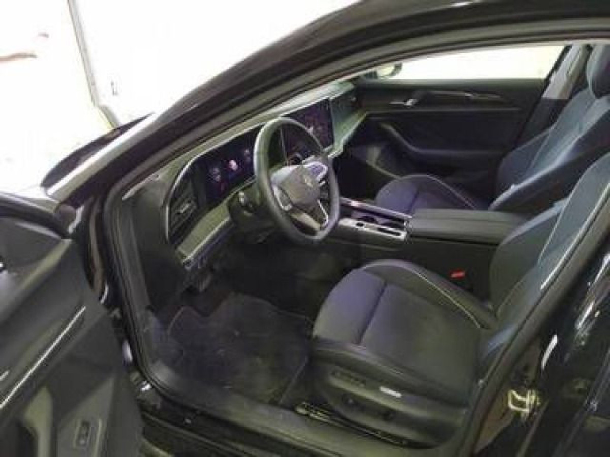 Thumb 3: Volkswagen Passat Variant 1.5 TSI eHybrid DSG BUSINESS AHK NAVI KAMERA HuD