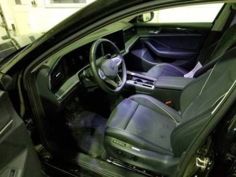 Bild 3: Volkswagen Passat Variant 1.5 TSI eHybrid DSG BUSINESS AHK KAMERA NAVI HuD