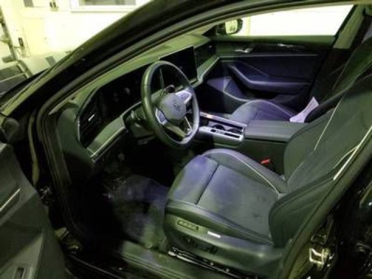 Thumb 3: Volkswagen Passat Variant 1.5 TSI eHybrid DSG BUSINESS AHK KAMERA NAVI HuD
