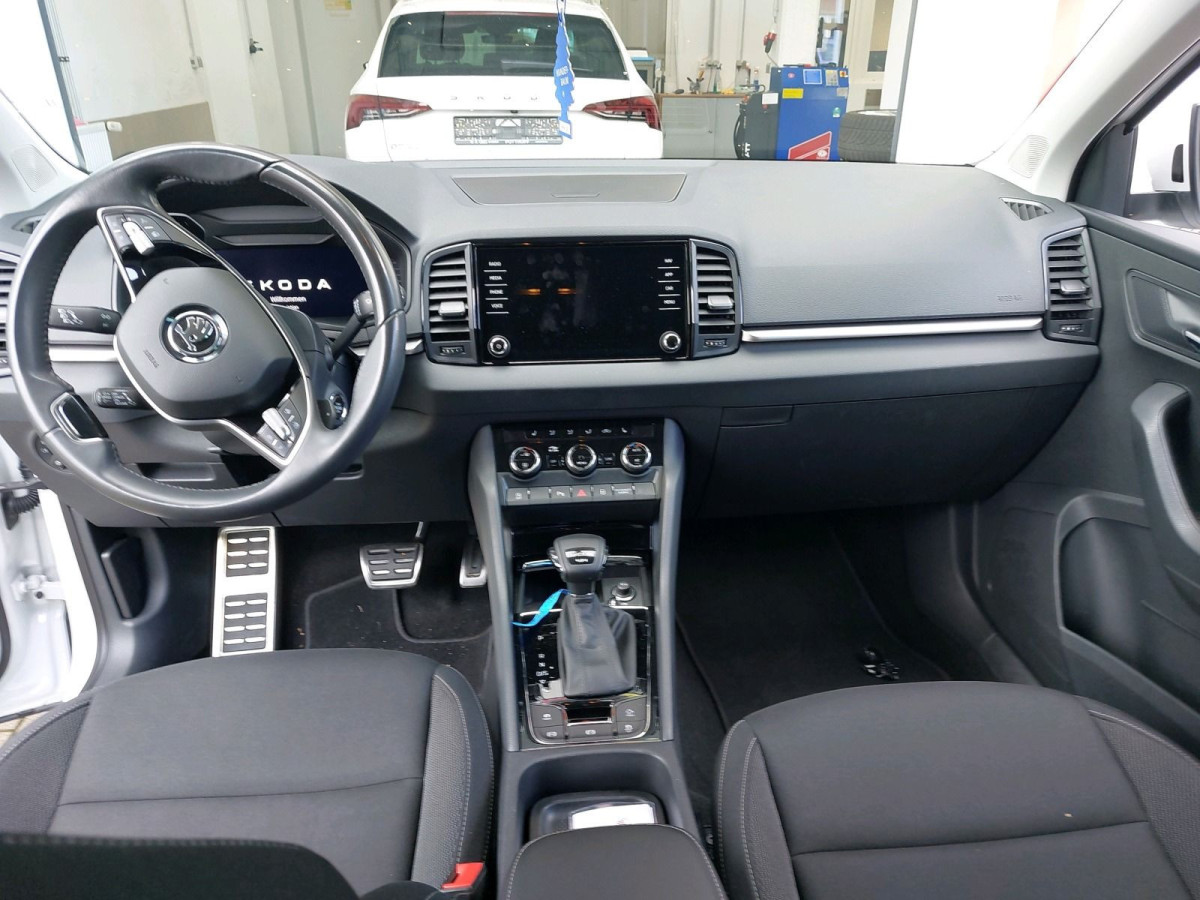 Thumb 5: Škoda Karoq 2.0 TDI DSG 4x4 SELECTION AHK NAVI KAMERA SITZHZG
