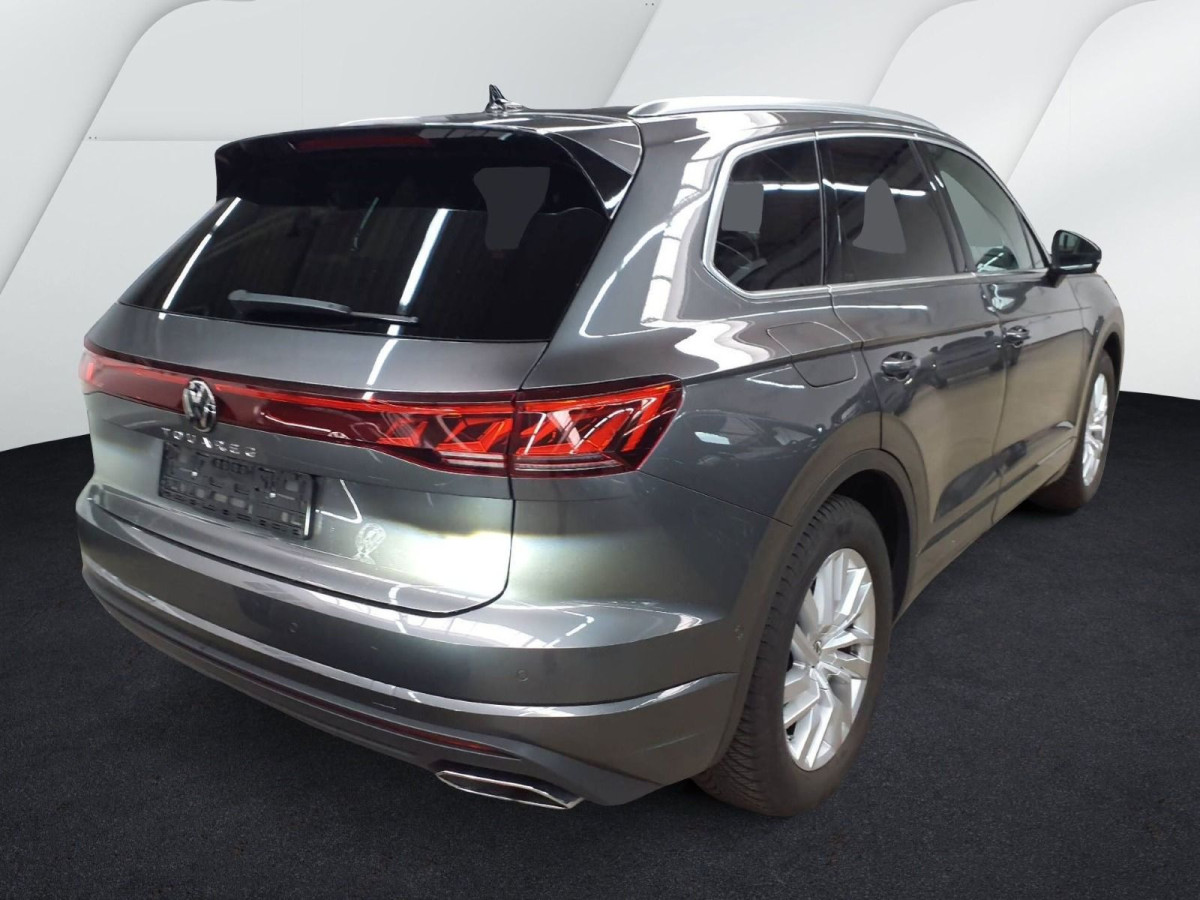 Thumb 2: Volkswagen Touareg 3.0 TDI DSG 4M ELEGANCE FINAL EDITION AHK