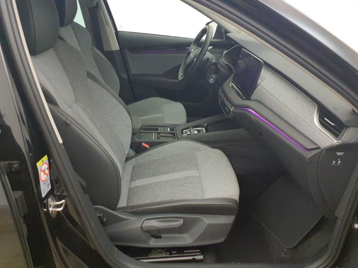 Thumb 4: Škoda Octavia Combi 2.0 TDI DSG SELECTION AHK NAVI SITZHZG PDC