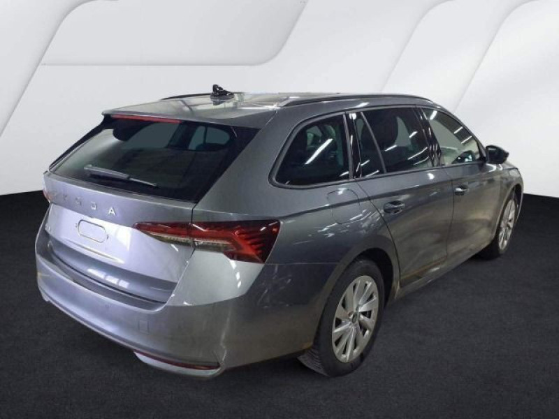 Bild 2: Škoda Octavia Combi 2.0 TDI DSG SELECTION AHK NAVI KAMERA SITZHZG