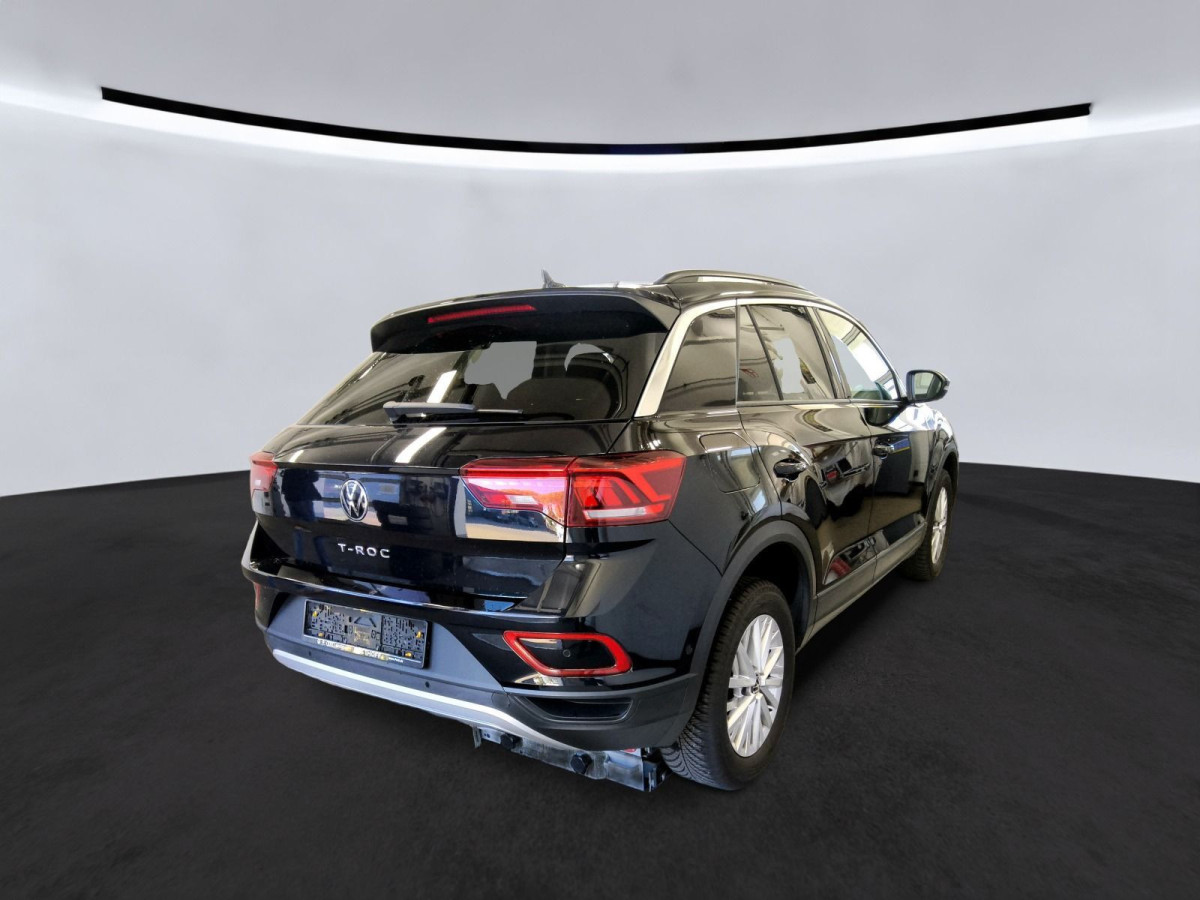 Thumb 4: Volkswagen T-Roc 1.0 TSI LIFE NAVI SHZG LED PARKASSIST
