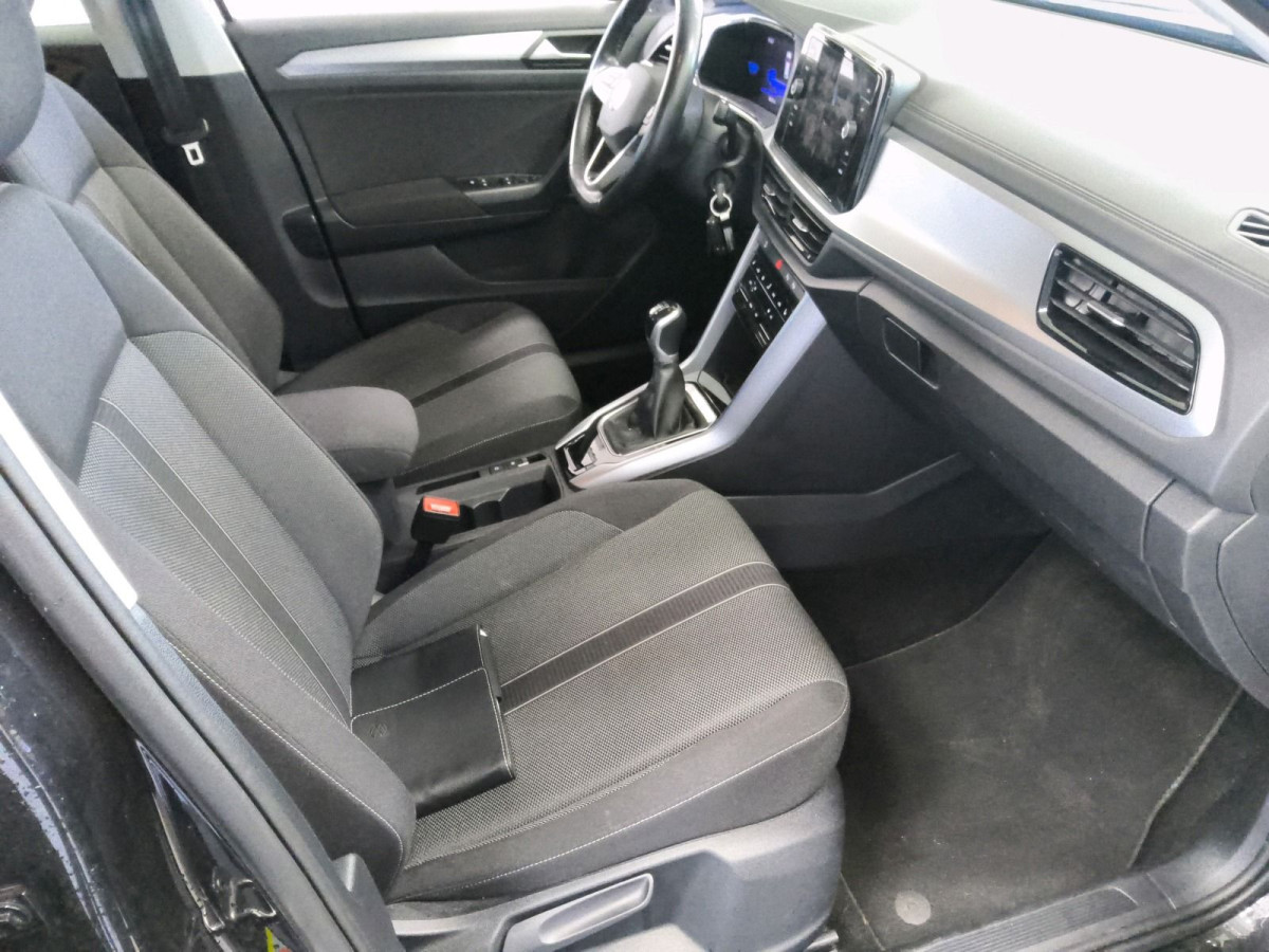 Thumb 6: Volkswagen T-Roc 1.0 TSI LIFE NAVI SHZG LED PARKASSIST