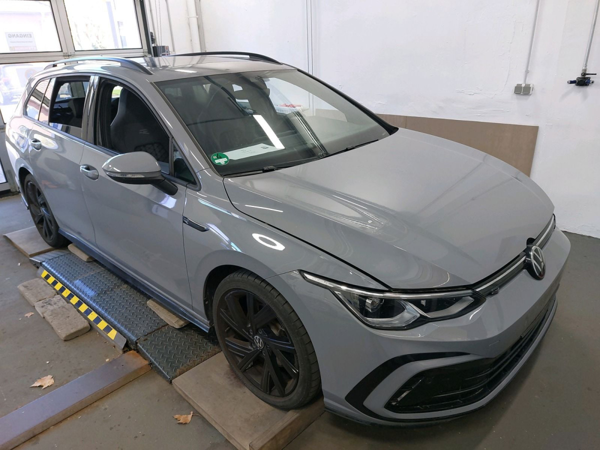 Thumb 2: Volkswagen Golf Variant 2.0 TDI DSG R-LINE PANO AHK NAVI PDC
