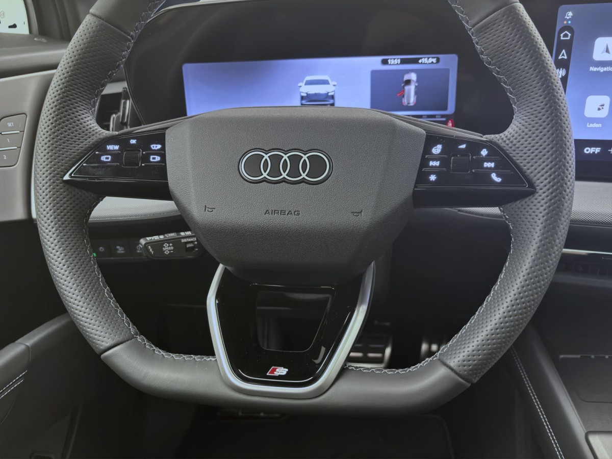 Thumb 11: Audi Q4 SUV e-tron Q S LINE AHK PANO 360* SONOS STDHZG