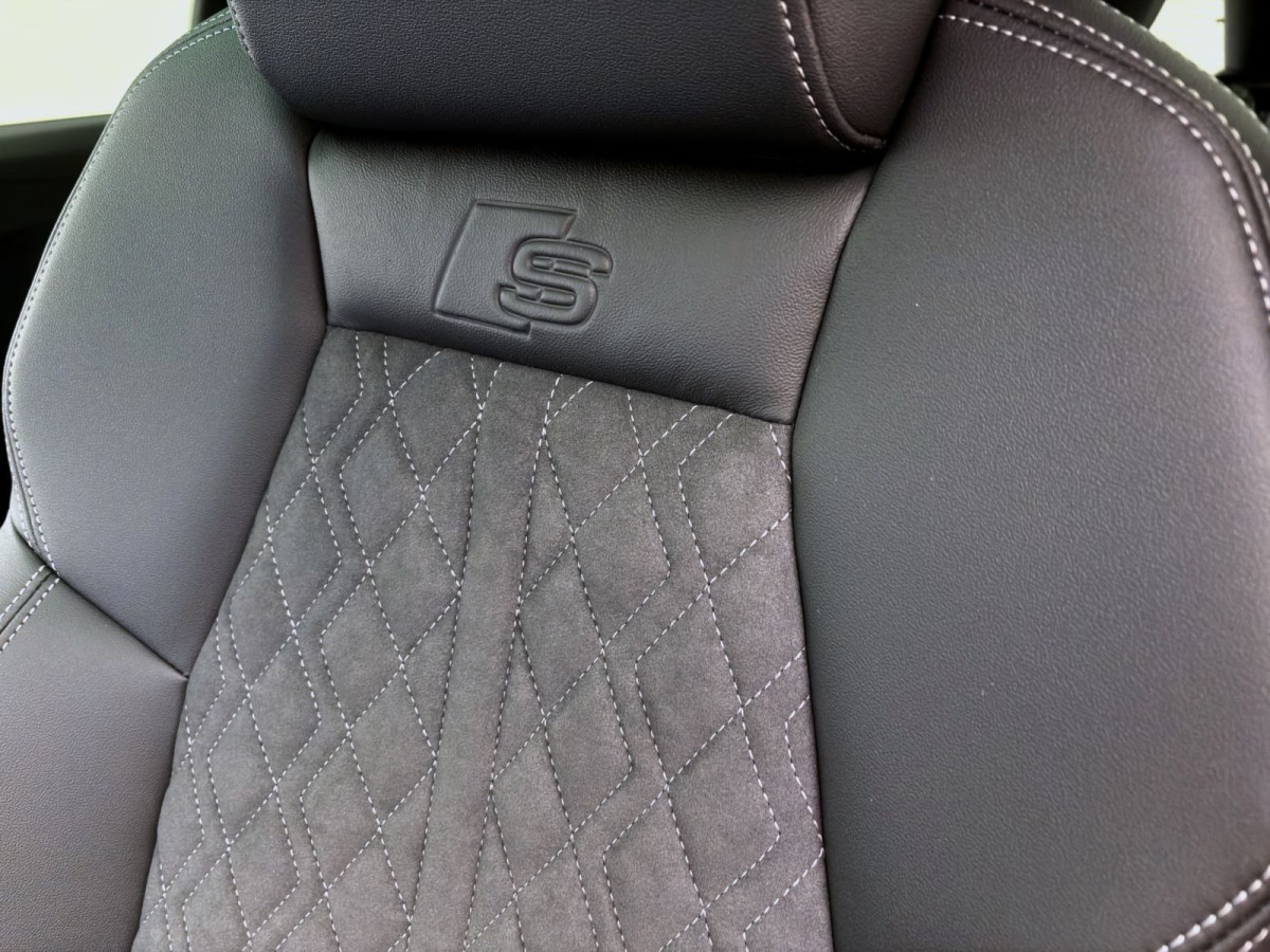 Thumb 18: Audi Q4 SUV e-tron Q S LINE AHK PANO 360* SONOS STDHZG