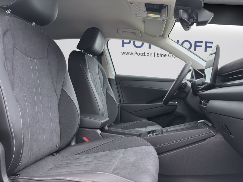 Bild 16: Volkswagen T-Roc 1.5 eTSI DSG STYLE NAVI HuD KAMERA SITZHZG