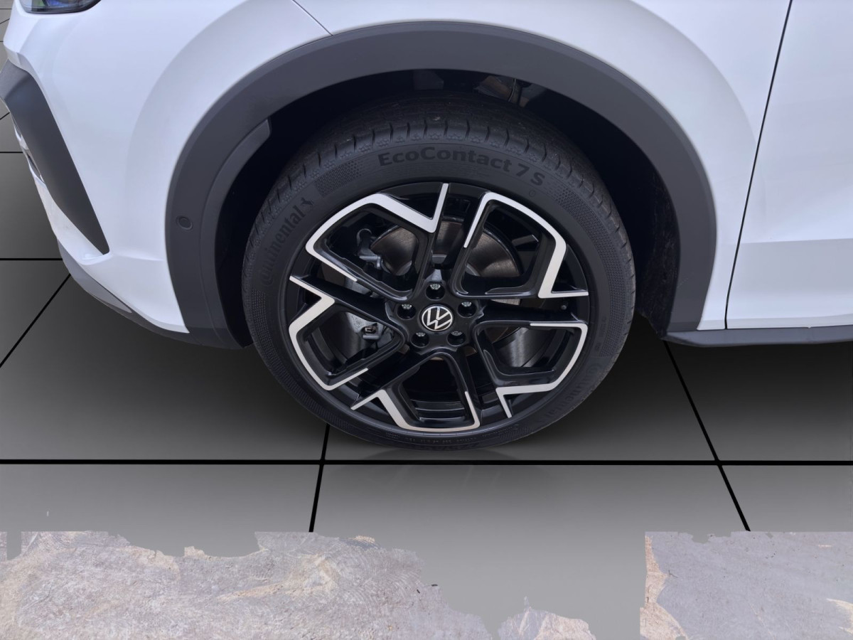 Thumb 8: Volkswagen T-Roc 1.5 eTSI DSG STYLE NAVI HuD KAMERA SITZHZG