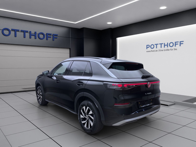 Bild 2: Volkswagen T-Roc 1.5 eTSI DSG LIFE NAVI KAMERA SITZHZG LED+