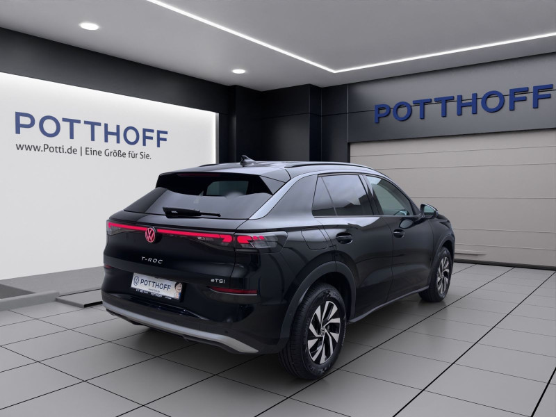 Bild 5: Volkswagen T-Roc 1.5 eTSI DSG LIFE NAVI KAMERA SITZHZG LED+