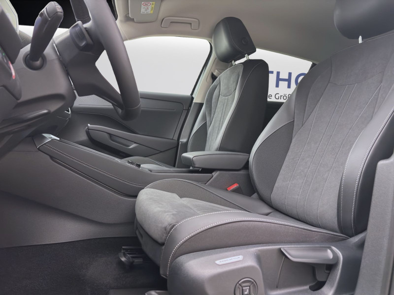 Bild 9: Volkswagen T-Roc 1.5 eTSI DSG STYLE KAMERA SITZHZG HuD LED+