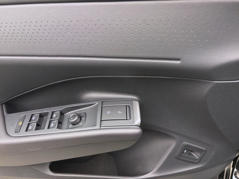 Bild 10: Volkswagen T-Roc 1.5 eTSI DSG STYLE KAMERA SITZHZG HuD LED+