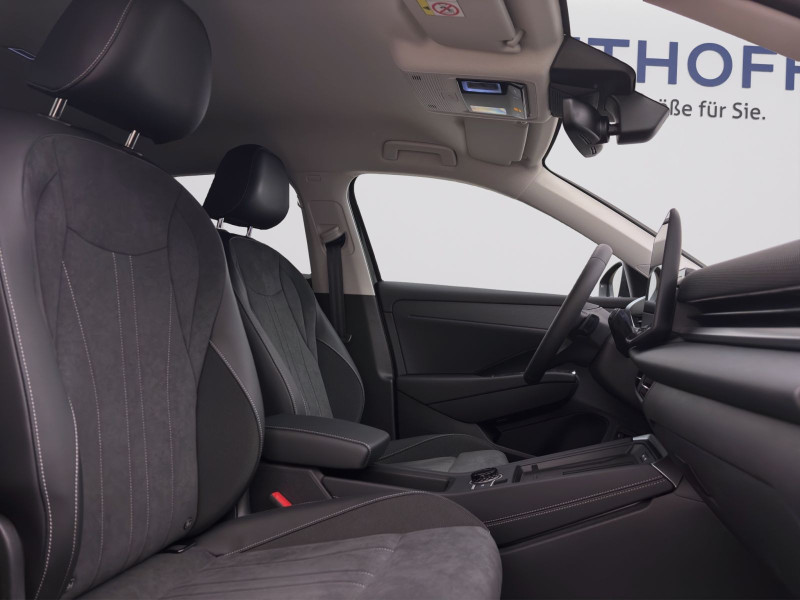 Bild 16: Volkswagen T-Roc 1.5 eTSI DSG STYLE KAMERA SITZHZG HuD LED+