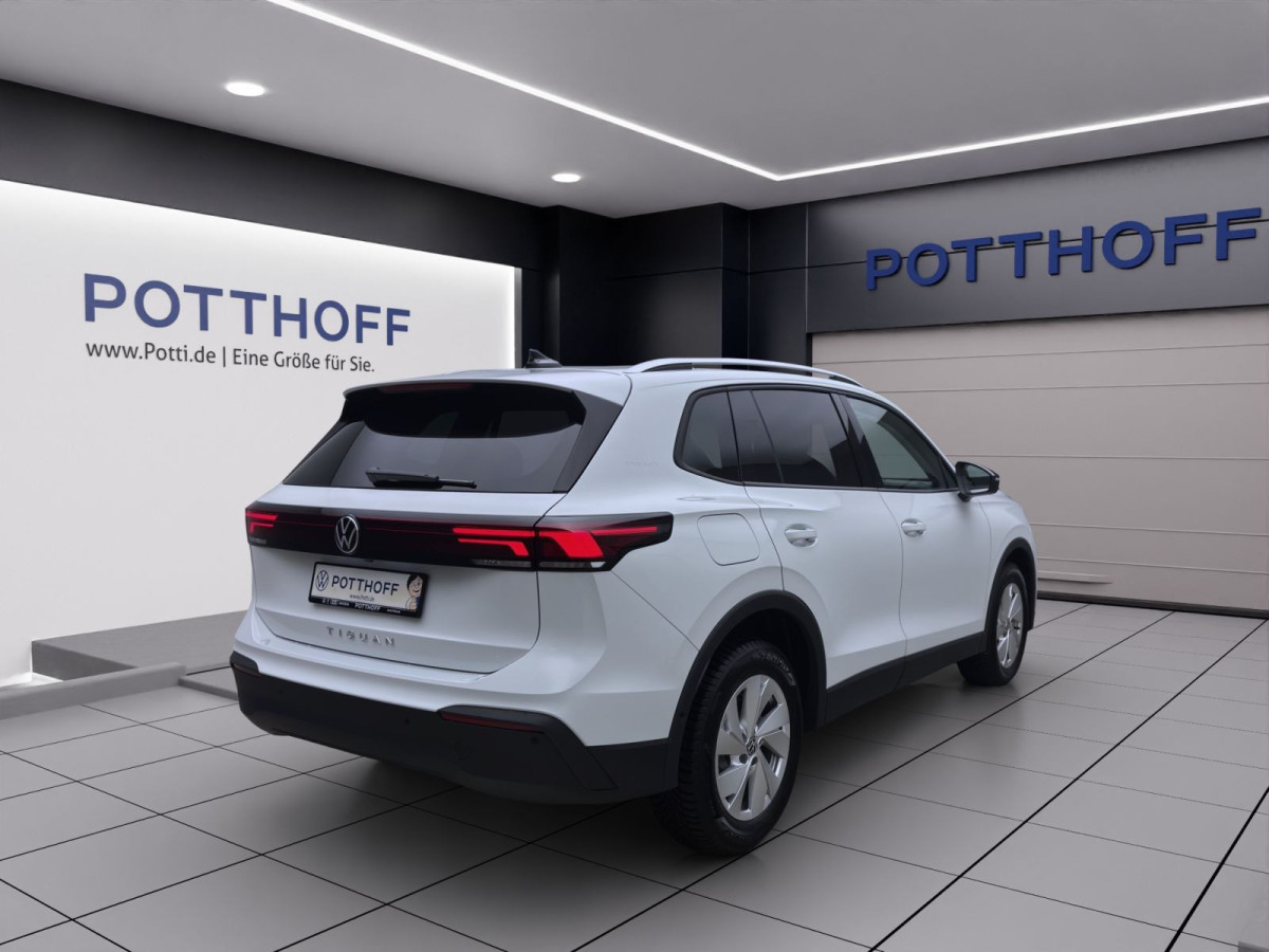Thumb 5: Volkswagen Tiguan 2.0 TDI DSG ENERGY STDHZG AHK KAMERA NAVI