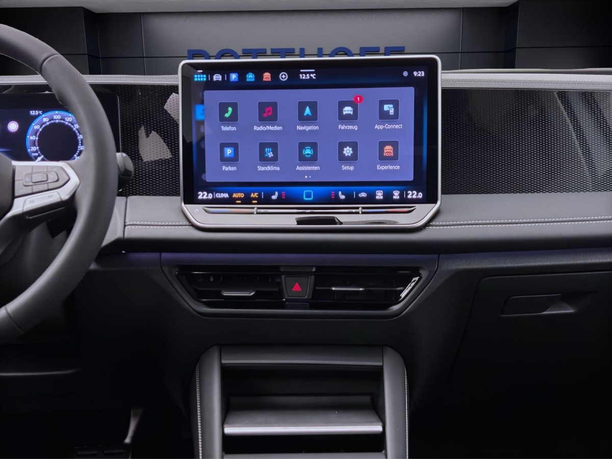 Thumb 14: Volkswagen Tiguan 2.0 TDI DSG ENERGY STDHZG AHK KAMERA NAVI