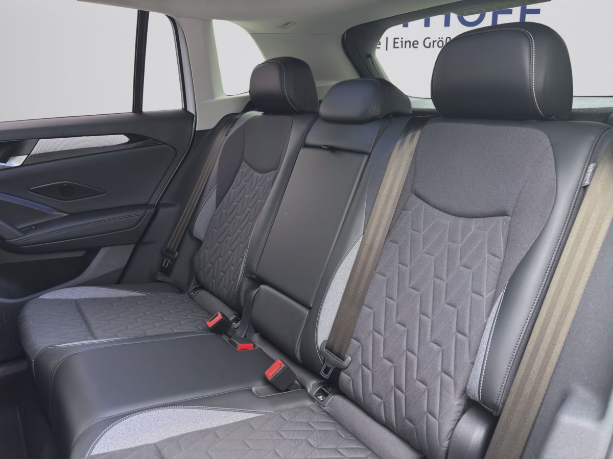 Thumb 15: Volkswagen Tiguan 2.0 TDI DSG ENERGY STDHZG AHK KAMERA NAVI