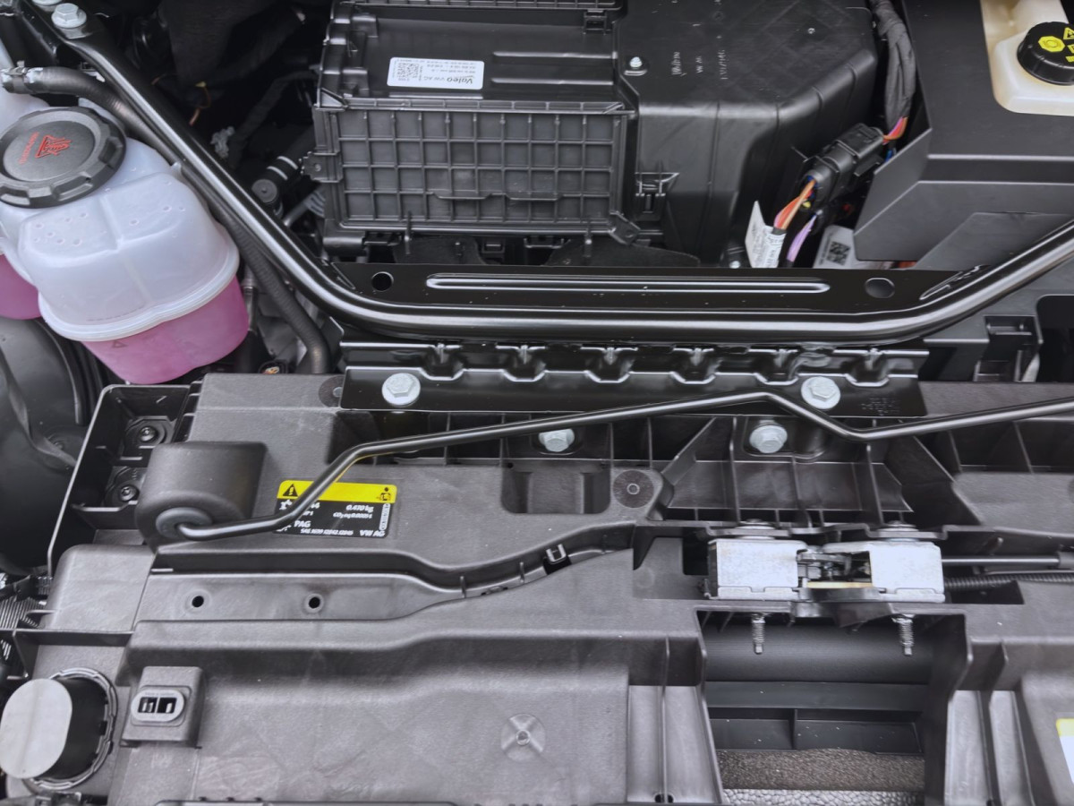 Thumb 17: Volkswagen ID.7 Tourer 4M GTX NAVI AHK IQ.LIGHT DCC