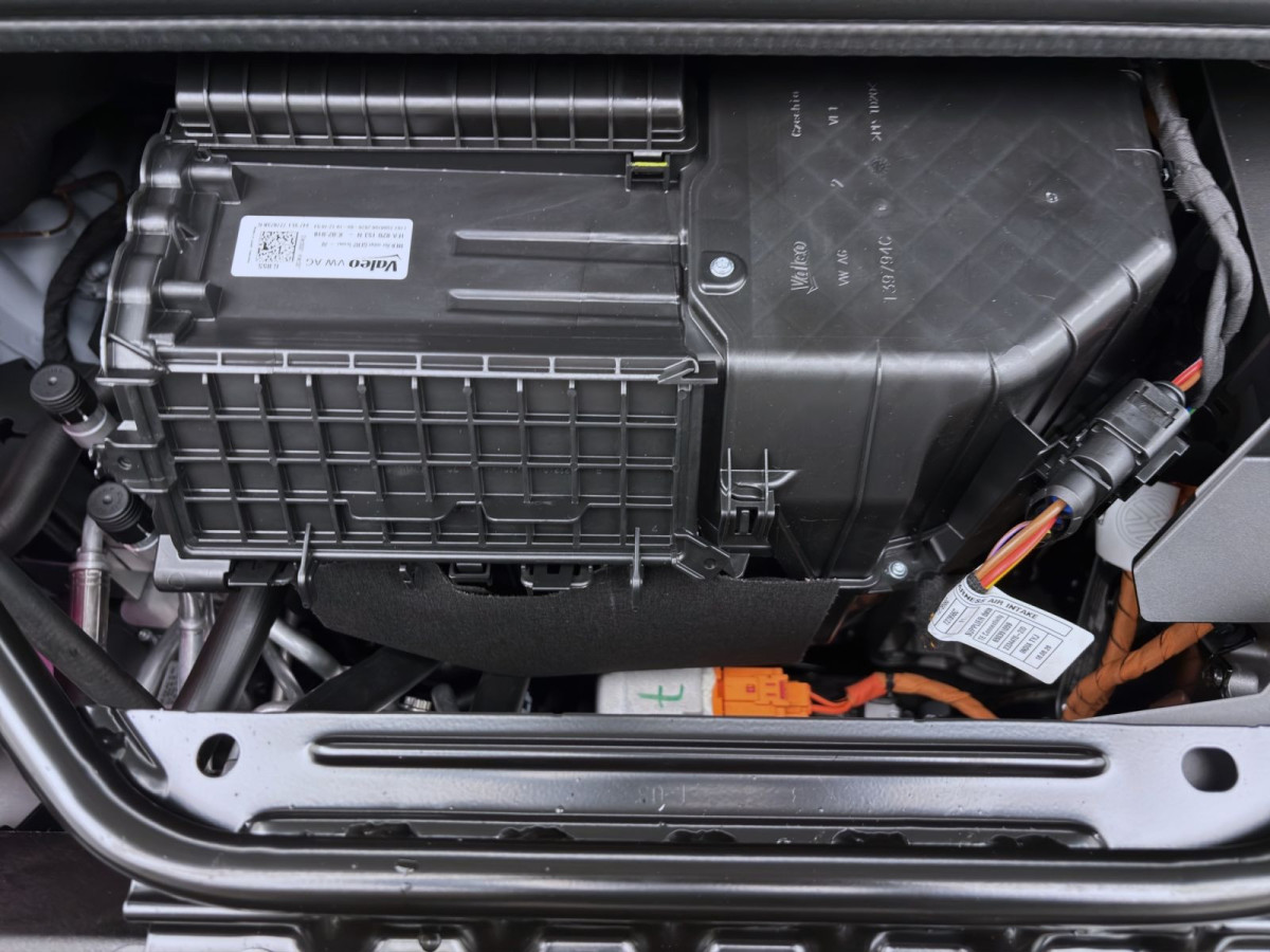 Thumb 17: Volkswagen ID.7 Tourer 4M GTX AHK IQ.LIGHT NAVI DCC