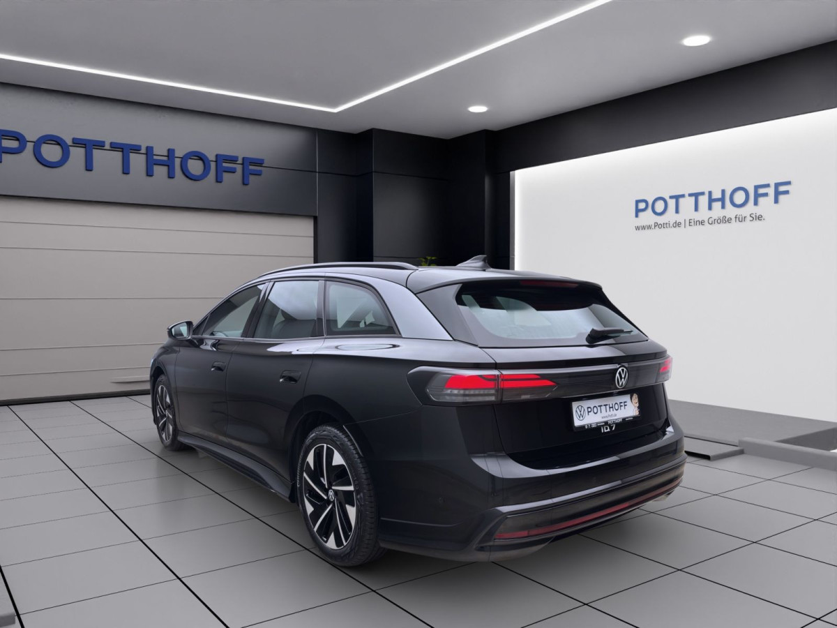 Thumb 2: Volkswagen ID.7 Tourer PRO S NAVI IQ.LIGHT HuD AHK LM19