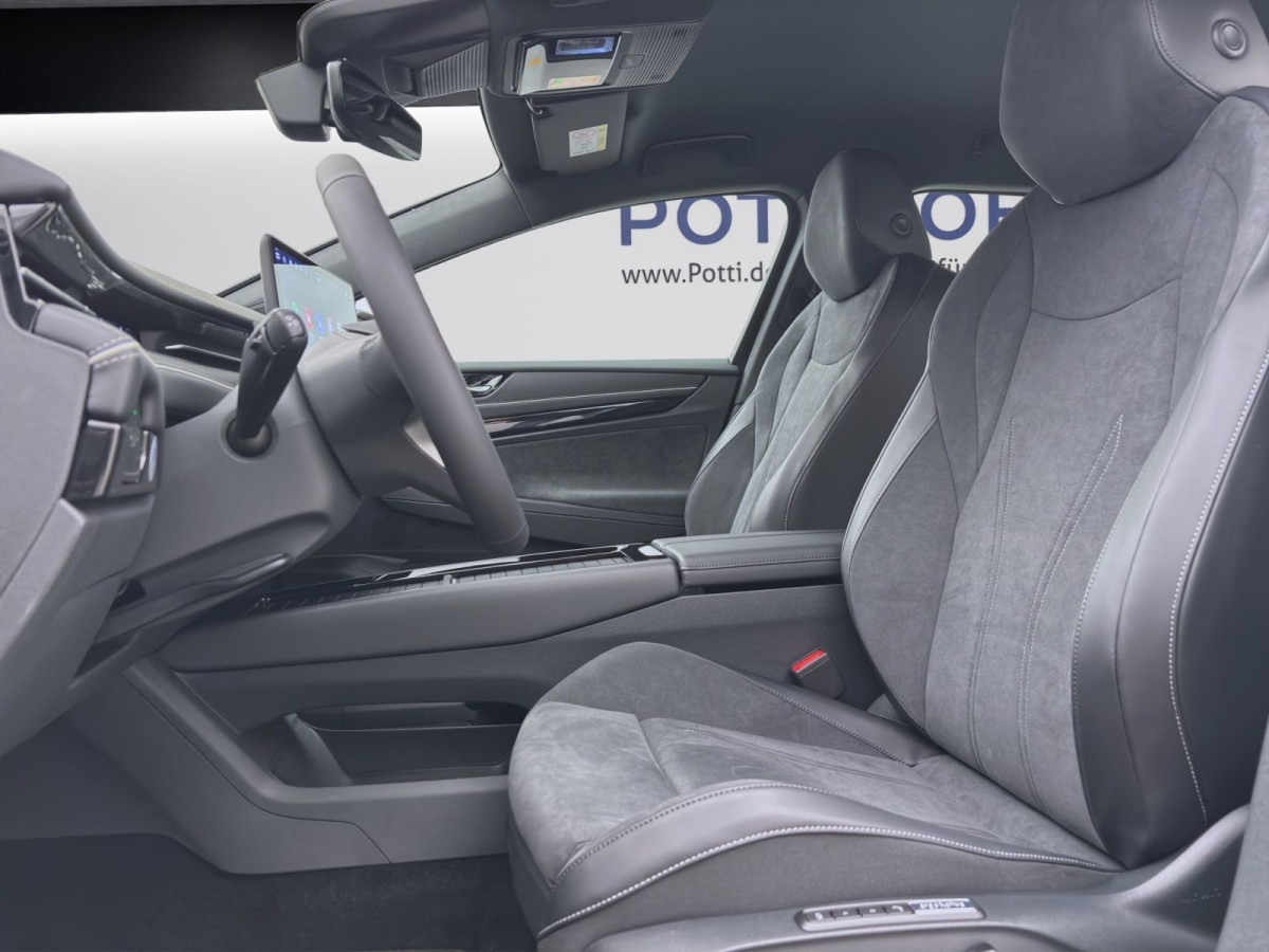 Thumb 9: Volkswagen ID.7 Tourer PRO S NAVI IQ.LIGHT HuD AHK LM19