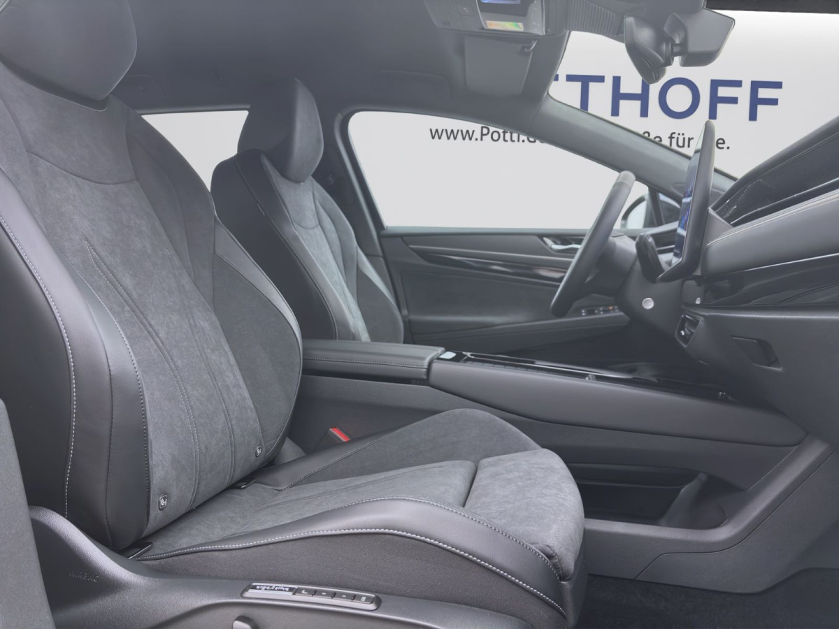 Thumb 16: Volkswagen ID.7 Tourer PRO S AHK NAVI KAMERA SITZHZG