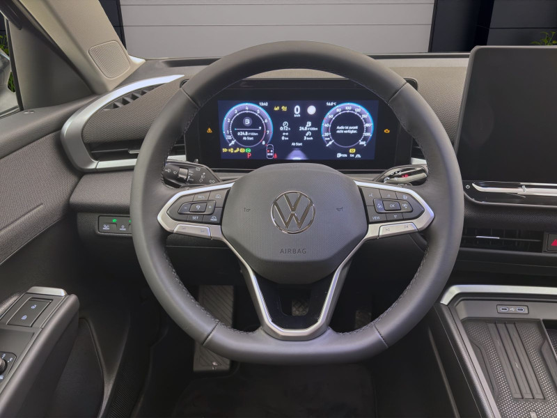 Bild 11: Volkswagen T-Roc 1.5 eTSI DSG LIFE NAVI KAMERA SITZHZG LED+
