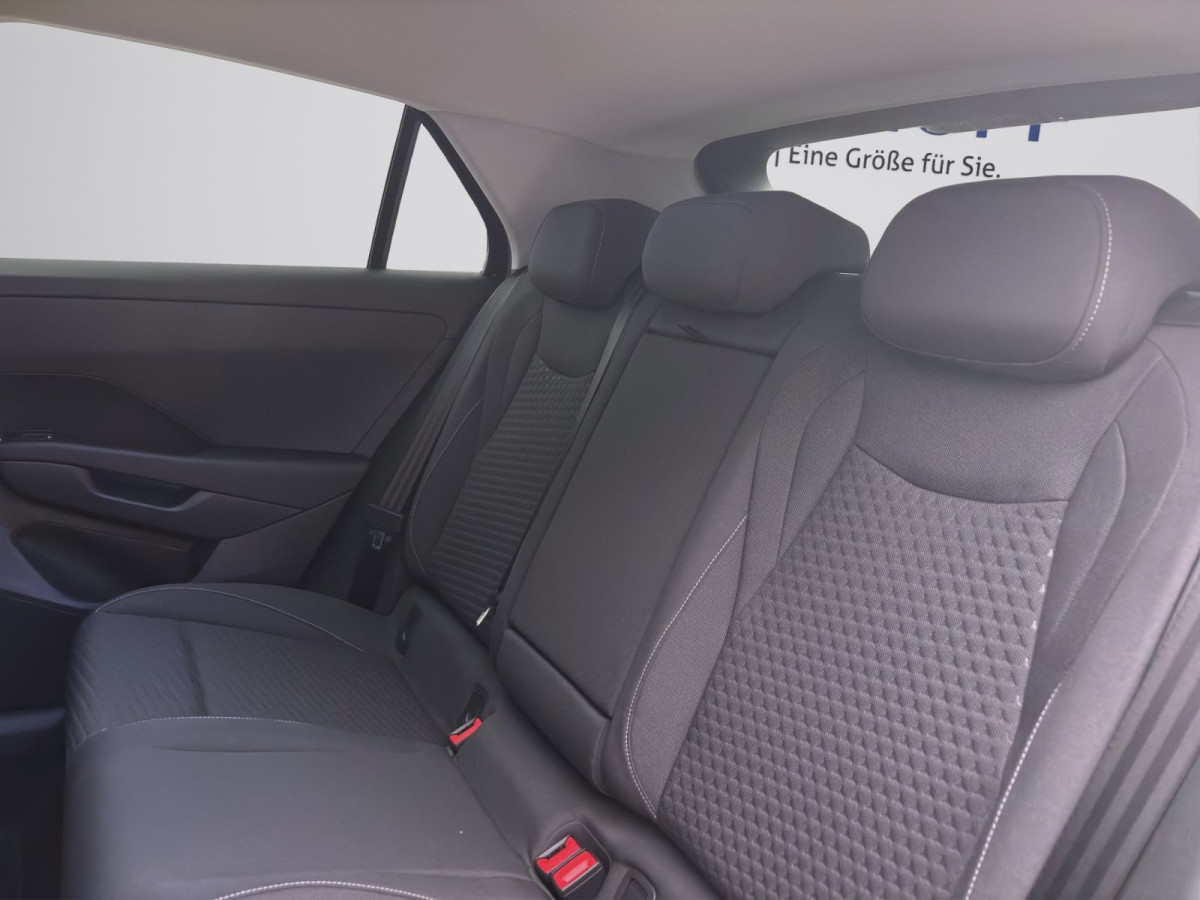 Thumb 15: Volkswagen T-Roc 1.5 eTSI DSG LIFE NAVI KAMERA SITZHZG LED+