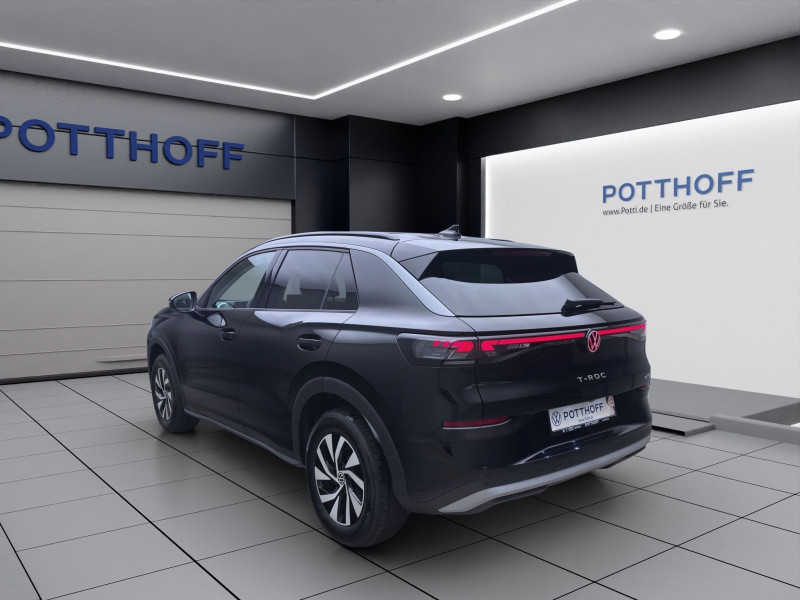 Bild 2: Volkswagen T-Roc 1.5 eTSI DSG LIFE NAVI KAMERA SITZHZG LED+