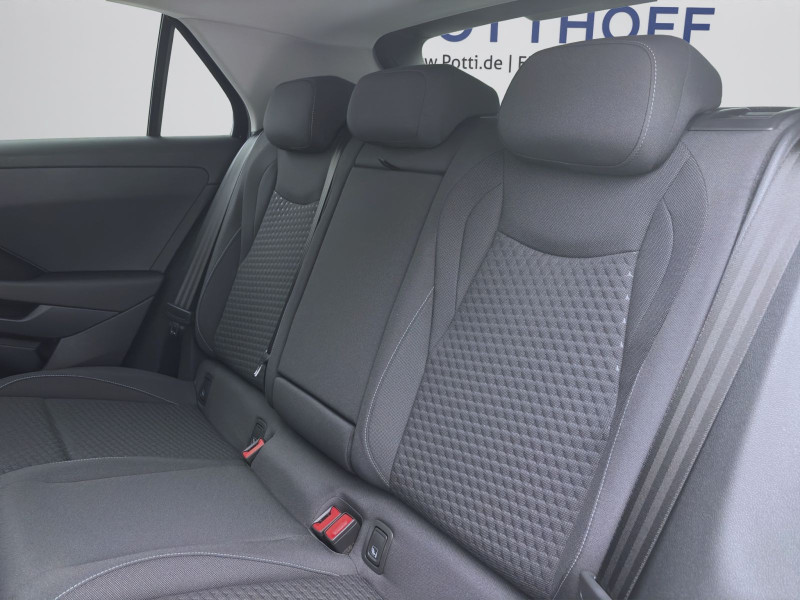 Bild 15: Volkswagen T-Roc 1.5 eTSI DSG LIFE NAVI KAMERA SITZHZG LED+