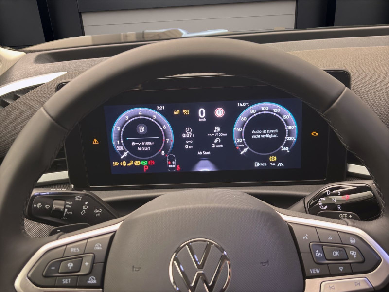 Bild 12: Volkswagen T-Roc 1.5 eTSI DSG LIFE NAVI KAMERA SITZHZG LED+