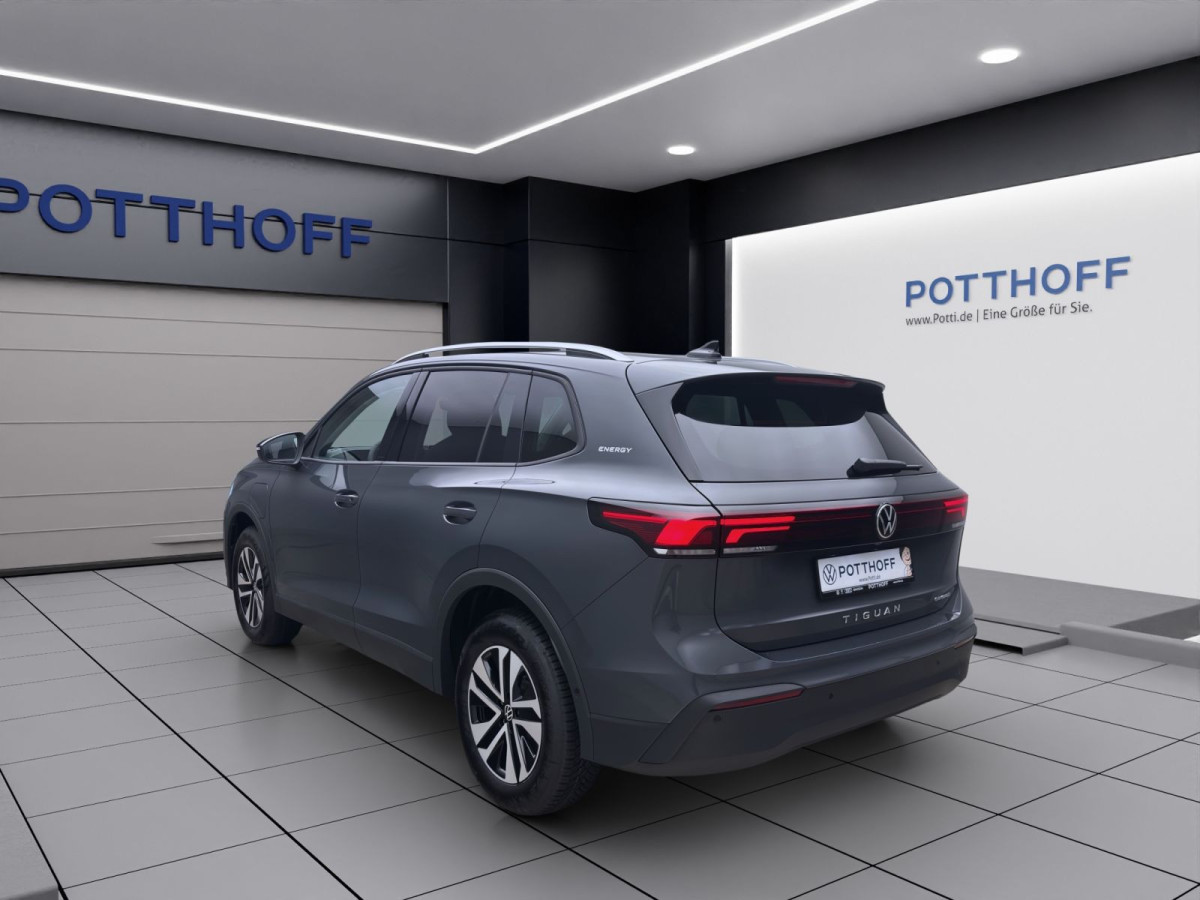 Thumb 2: Volkswagen Tiguan 1.5 TSI eHybrid DSG ENERGY AHK KAMERA SITZHZG NAVI