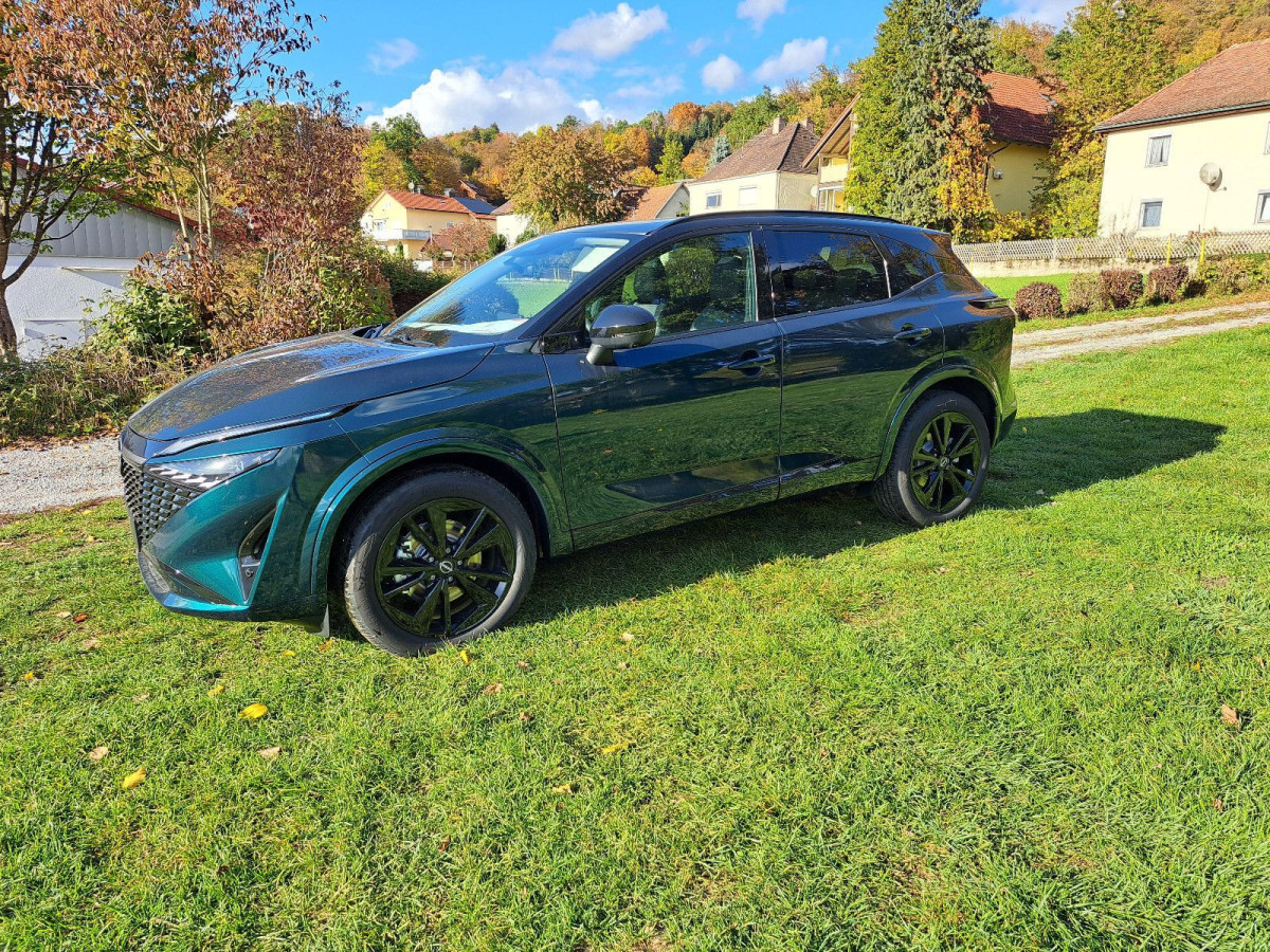 Ansicht 1 - Neuwagen Fahrzeug, Modell Qashqai der Marke Nissan von Verkäufer Autohaus Roland Stern - Zweigniederlassung der Autohaus MKM Huber GmbH