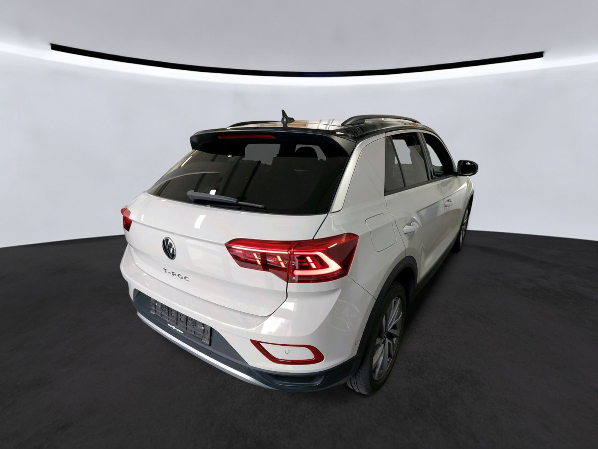 Thumb 4: Volkswagen T-Roc 1.5 TSI DSG MOVE IQ.LIGHT KAMERA SITZHZG
